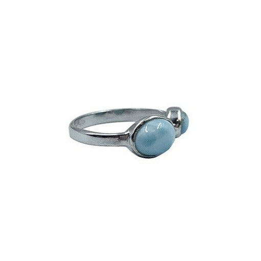 Magnifique bague en Larimar, réglable, montée Argent 0.925. Superbe pierre au bleu qui rappelle l'océan !