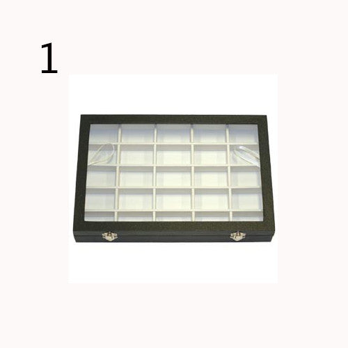 Série 'Classique', boîtes de différents formats pour le rangement et la présentation de vos bijoux et cristaux préférés. De 14x10cm à 35x24, vente à l'unité, parfait !