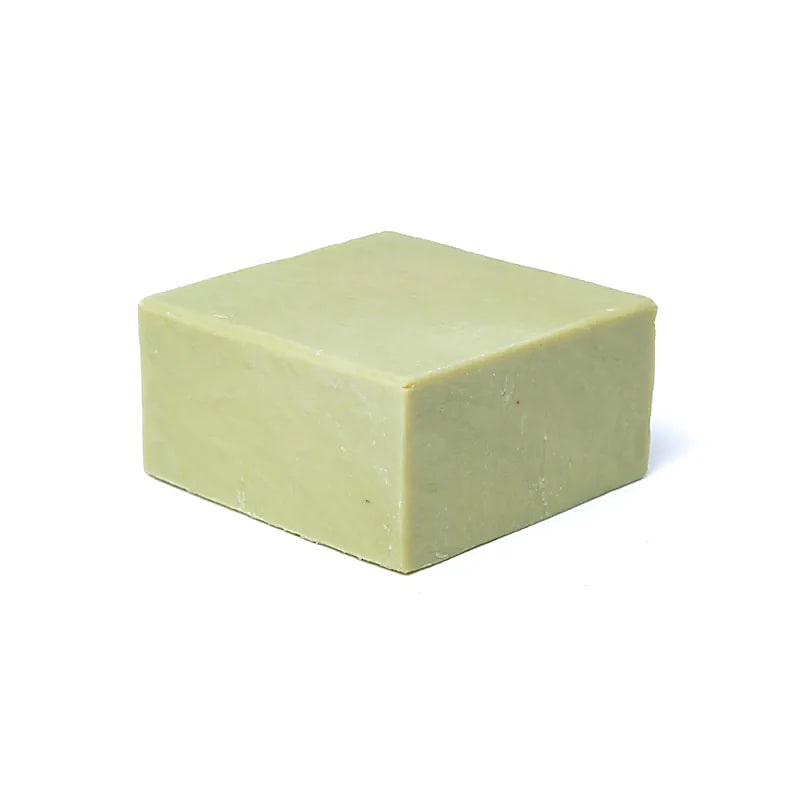 Savon de chez 'Ottoman' de 200 grammes. 2 parfums au choix : à l'huile d'olive et de coco ou l'huile d'olive et à l'huile de laurier 20% !