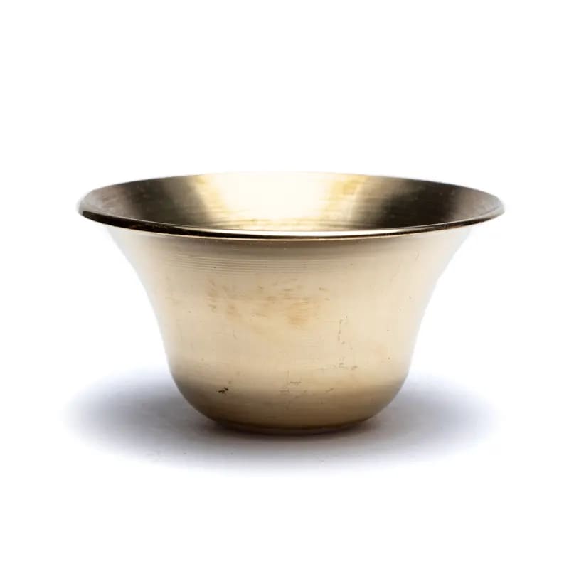 Bols d'offrande en laiton, set de 7 bols ! taille de 5cm - 33gr. - Les bols d'offrande sont utilisés pour les ingrédients comme encens, eau, huile parfumée, etc