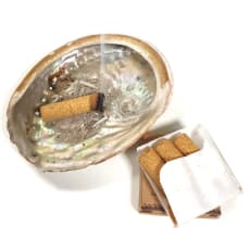 Encens Wanchako péruvien – Palo Santo pur, 2 versions : nature ou 7 herbes 🌿. Boîte de 4 piles à découper !