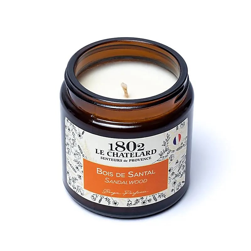 Bougie de chez 'Le Chatelard' fait en France - 7x6.5 cm - ± 20/ 25H de combustion - 210 grammes ! Haute qualité, 6 parfums au choix !