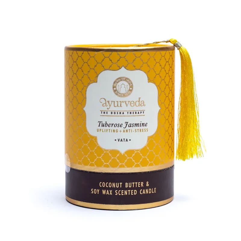 Bougie ayurvédique au beurre de coco et cire de soja de haute qualité, parfumée avec les meilleures huiles essentielles. 8x7x7cm - 355 gr. - ±55H de combustion. Moins de fumée et de suie grâce à la mèche en coton !