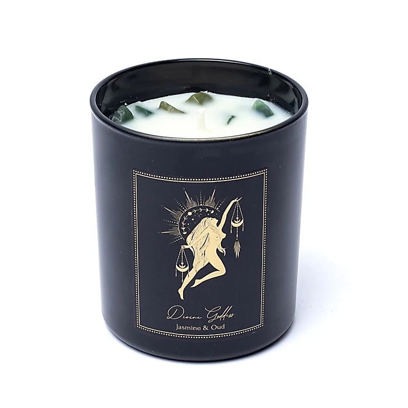 Bougies 'd'intentions' aux huiles essentielles et avec pierres précieuses, de chez 'Song of India'. 20 ou 80H de combustion ! Lorsque la bougie brûle, les pierres précieuses coulent avec la cire, une fois terminée, vous conserver les pierres !