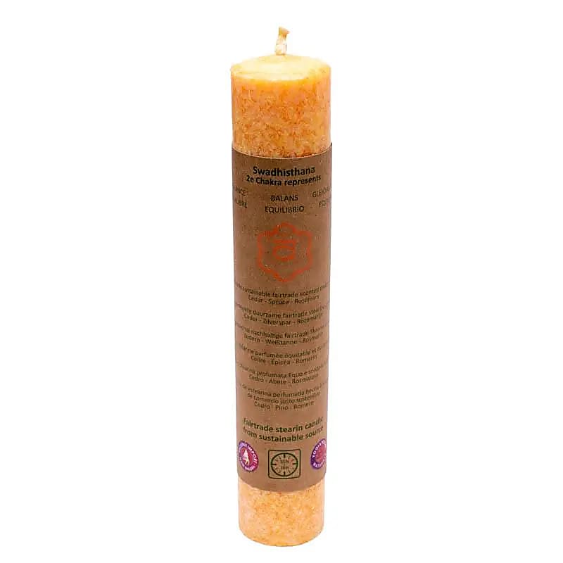 Bougies coniques parfumées en stéarine 100% végétale. Vendu par 7 ou à l'unité - 20x3.7 centimètres - Durée de combustion : 12-14 heures . Parfumés aux huiles essentielles !