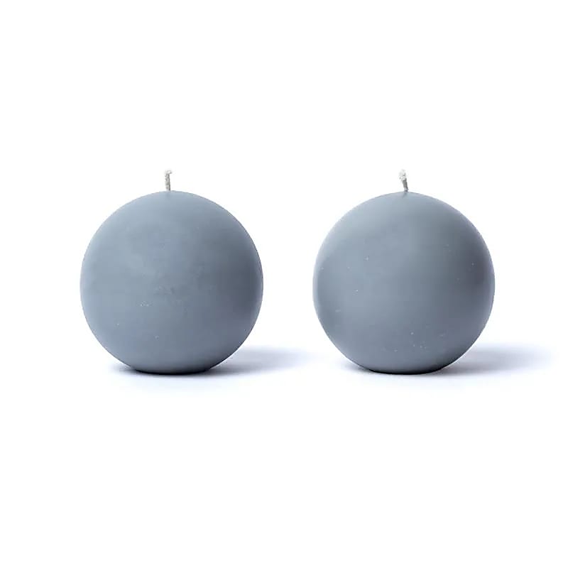 Set de 2 Bougies rondes non parfumé - 7,5cm - Combustion 25/ 26H - A la stéarine végétale 100% naturelle issue de l'agriculture raisonnée. Pas de fumée, flamme stable, mèche en coton !
