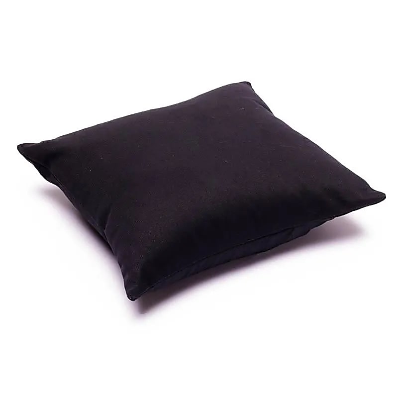 Sélection de 3 mini-coussins de Yoga ou Méditation en coton avec le motif du Lotus, de 28 x 28 centimètres de longueur x 9 d'épaisseur - 0,740 kilogrammes. Housse extérieure en coton ! La housse intérieure est remplis de graines de Sarrasin !