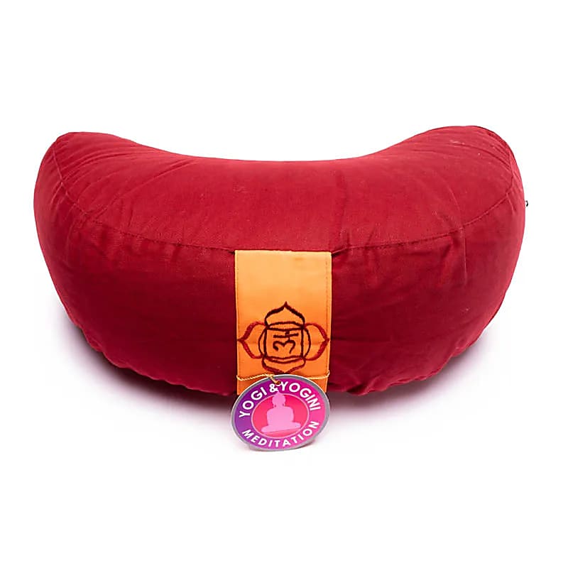 Coussins de Yoga ou Méditation en demi-lune, de 33cm de diamètre x 13 de hauteur. Housses extérieures en coton, aux couleurs des chakras ! Les housses intérieures sont remplis de graines de Sarrasin !