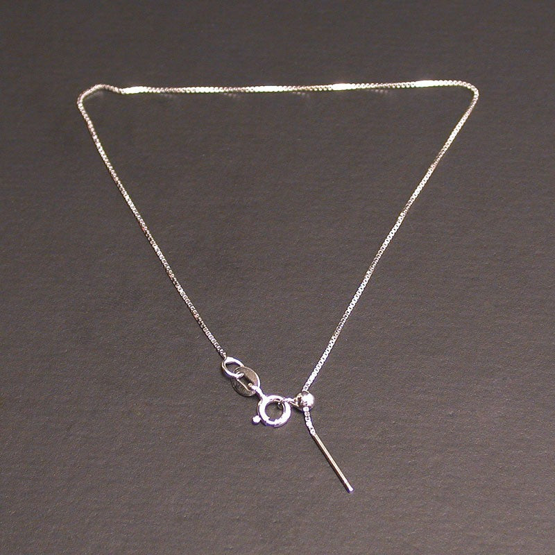 Chaine en Argent 0.925 pour montage, avec bille stop, argent 0.925 Dimension : 45 centimètres !