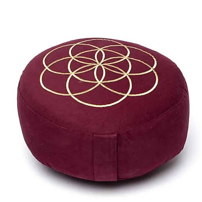 Coussin de Méditation ou de Yoga avec le motif d'une fleur de vie. Taille 33 centimètres de diamètre x 17 centimètres de hauteur. 2300 grammes. De chez Yogi & Yogini, fait en Inde !