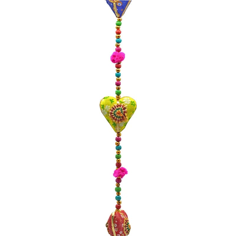 Guirlandes avec 5 coeurs de coton colorés et une clochette en bas. 90 cm - Parfait pour la décoration dans la maison !