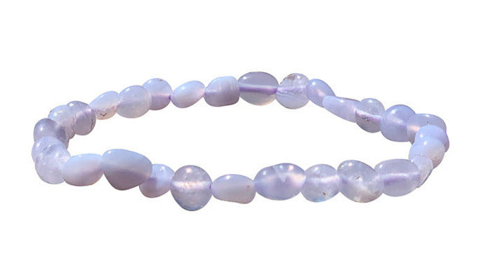 Agate Blue Lace, vendu en fil de perles 38/40 cm • Bracelet 17 à 21 cm • Collier 42 cm • Sautoir 60 cm. Perles ‘Graine’ aux formes naturelles, montées sur fil haute résistance !