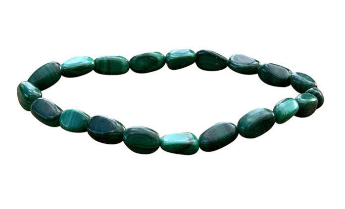 Malachite, bracelet de 17 à 21cm, collier de 42cm et sautoir de 60cm. Perles de type 'Graine' de formes naturelles montées sur fil de haute résistance !