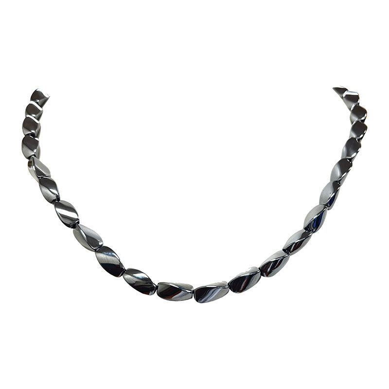 Hématite, perles 'Twist' de 6x8 mm, vendu en fil de perle, en bracelet de 17 à 21 cm, ou en collier de 42 cm. 3 finitions au choix pour le fermoir (Argent, maiton doré ou argenté) !
