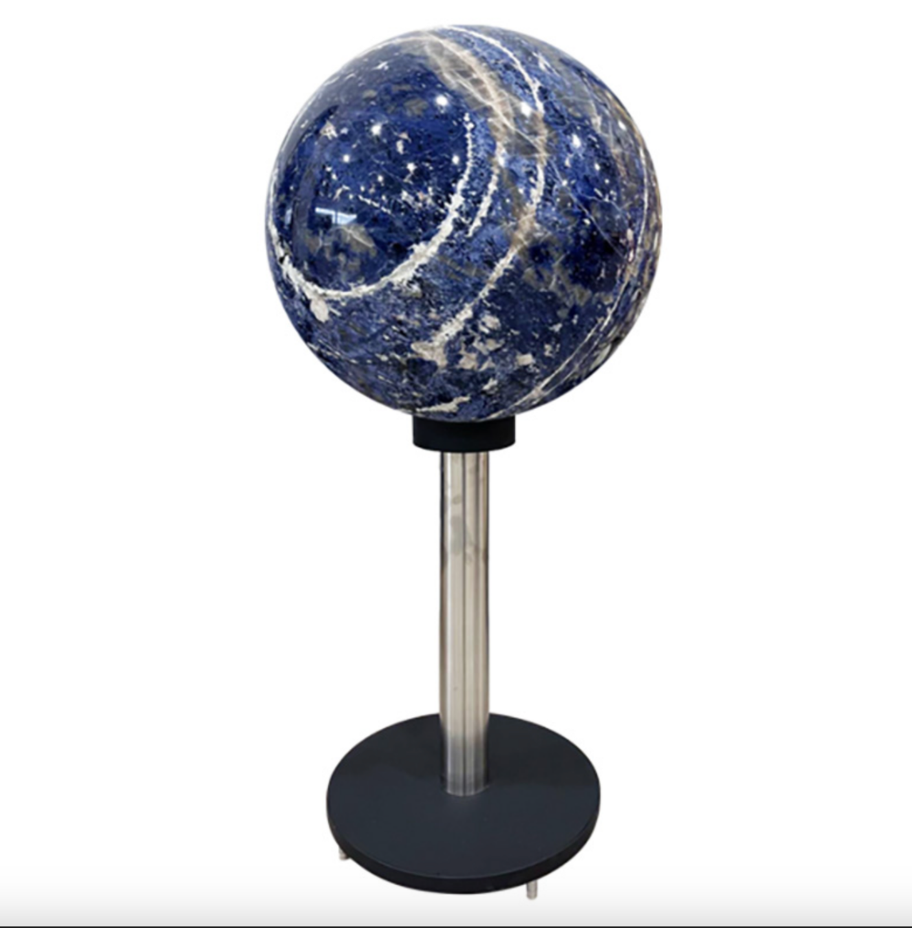 Rare, unique et impensable ! Sphère géante en Sodalite, pièce unique de 215kg, de 55cm de diamètre. Cela laisse sans voix !