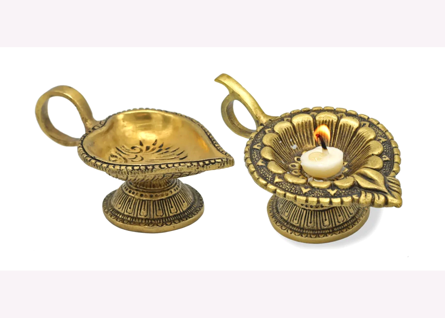 Bougeoir/ Lampe à huile 'Diya' en laiton – 2 modèles, 11x4 cm. Symbole de lumière et de paix intérieure. Fait en Inde !