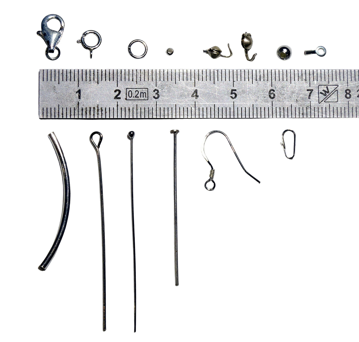 The main 0.925 Silver findings for your creations and repairs! Clasps, rings, beads, rods, bails, earrings. Very good quality!