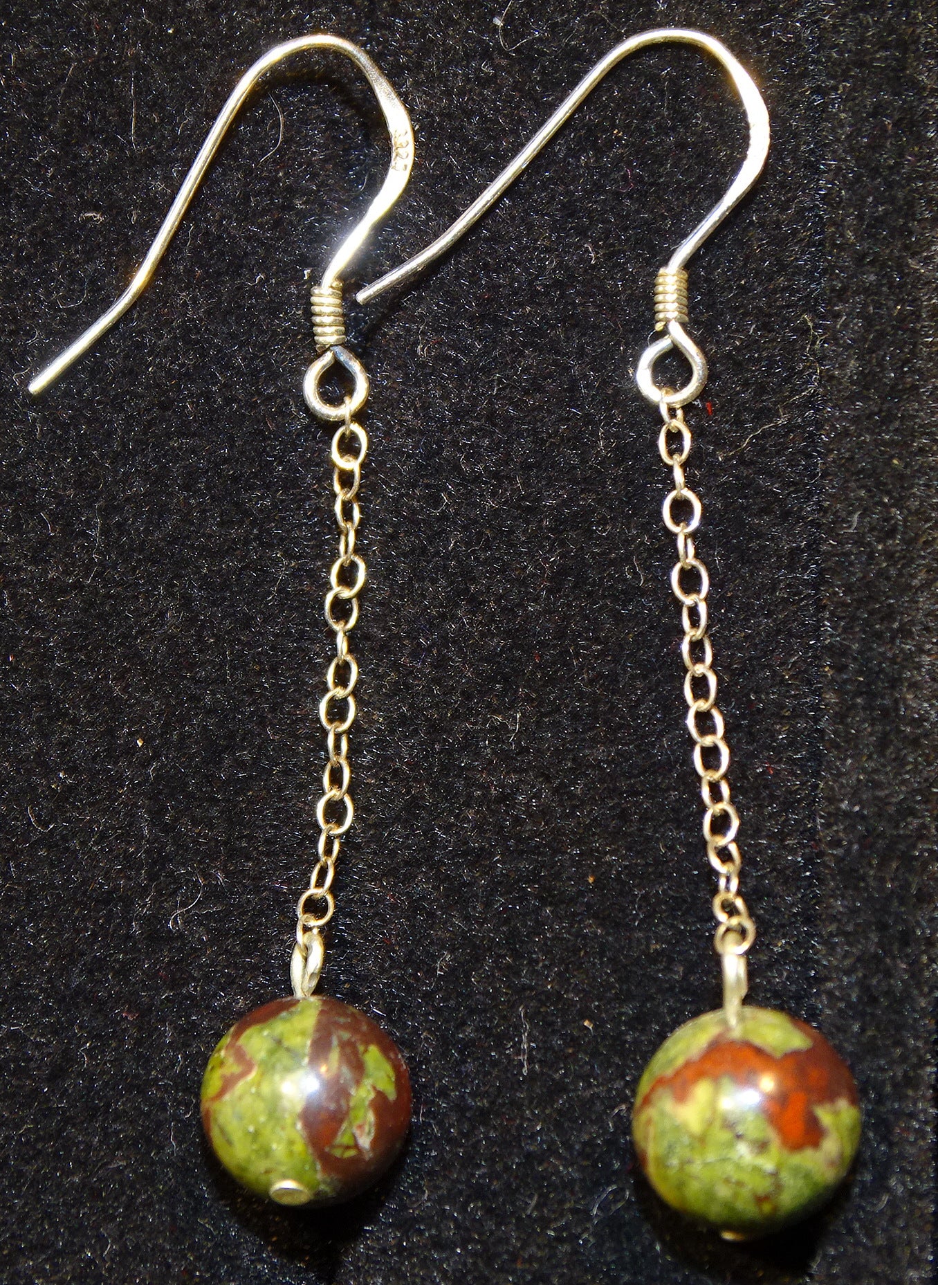 Boucles d'oreilles - Collection 'Perles & chaînes', concept Gem & Zen, qualité AA à AAA, montées par 'Zen Curiosity'. Argent, laiton ton Argent ou doré + options pour des choix de montures, parfait !