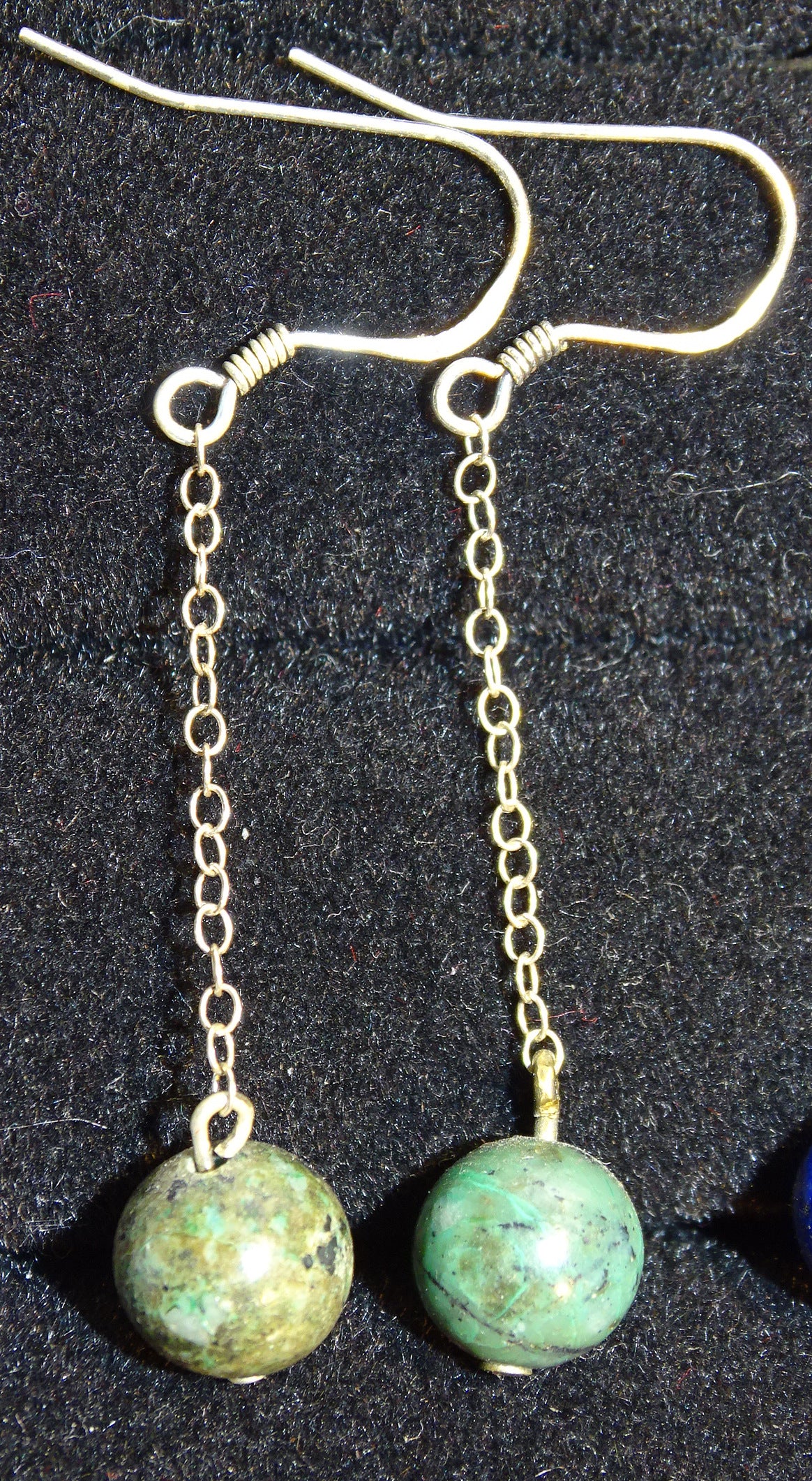 Boucles d'oreilles - Collection 'Perles & chaînes', concept Gem & Zen, qualité AA à AAA, montées par 'Zen Curiosity'. Argent, laiton ton Argent ou doré + options pour des choix de montures, parfait !