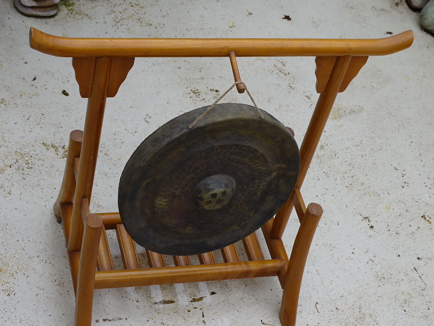 Gong ancien du Viet-Nam, Ø 35 centimètres x 8 . vendu avec maillet avec ou sans support en bois !