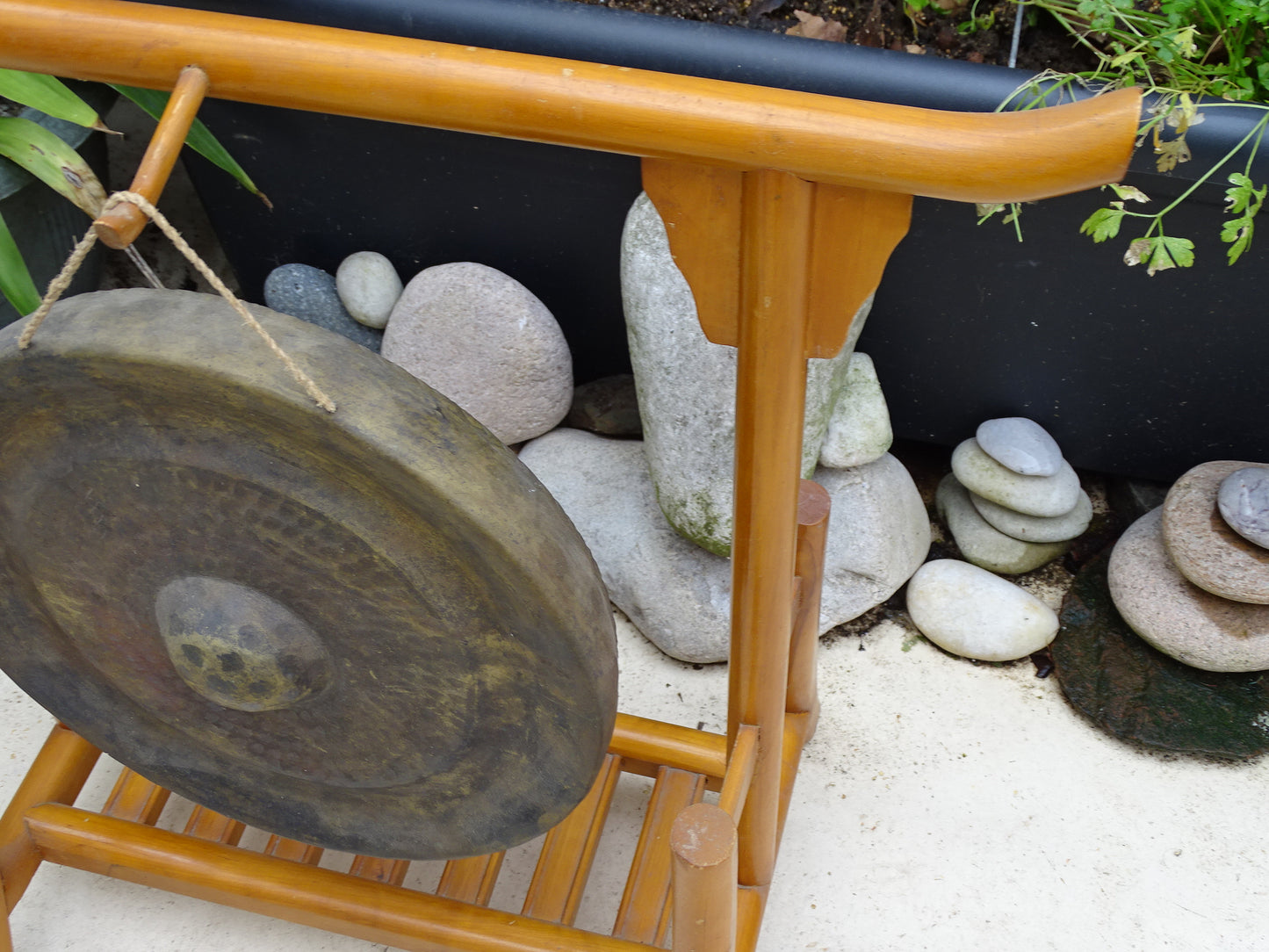 Gong ancien du Viet-Nam, Ø 35 centimètres x 8 . vendu avec maillet avec ou sans support en bois !