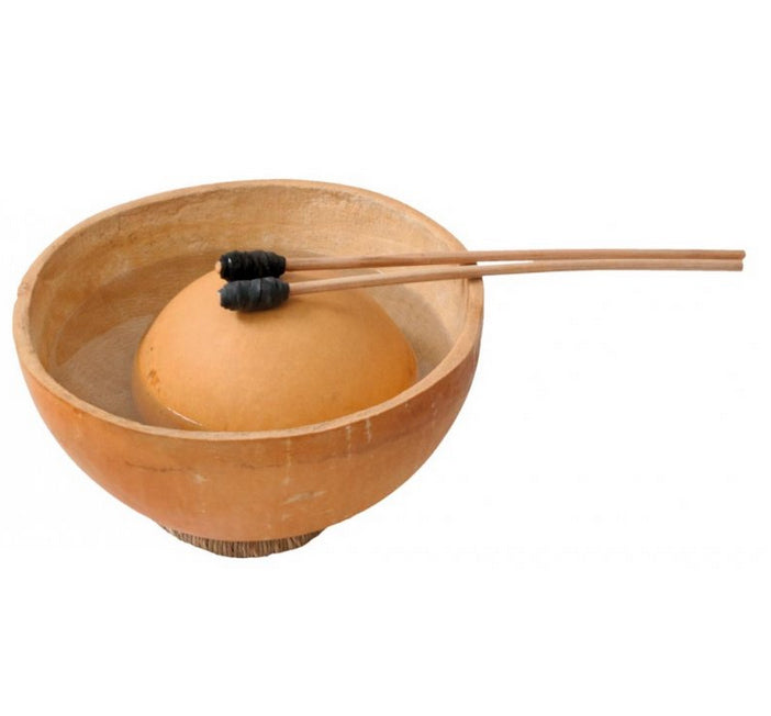 TAMBOUR A EAU/ WATER DRUM du Ghana, Ø 30, 40 ou 50cm x 17 à 20cm de hauteur, vendu avec 2 baguettes et housse. Magnifiques sonorités !