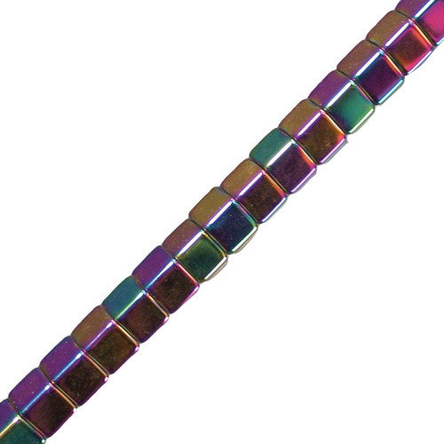 Hématite finition 'Titane', en bracelet de 17 à 21 cm - fil/ rang de perle d'eniron 40 cm - collier de 42 cm. Perles en forme de 'carré/ cube' de 4 mm !