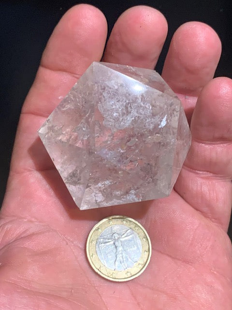 Icosaèdre en cristal de roche, un des cinq Solides de Platon - ± 55 x 46 mm/ 160,6 gr. - Qualité AA à AAA