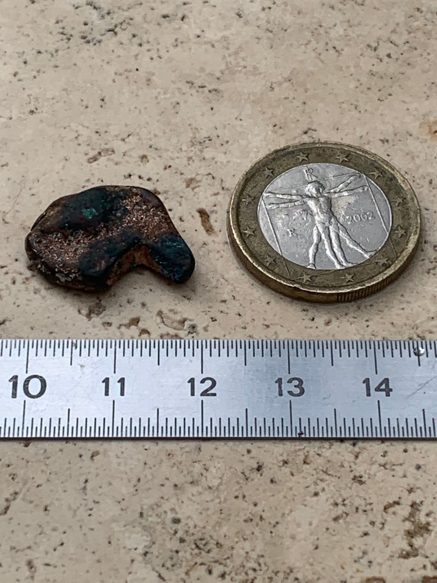 Cuivre natif, pépite naturelle de 20mm de long x14 x6 - 5,8 grammes. Parfait pour collection, exposition...