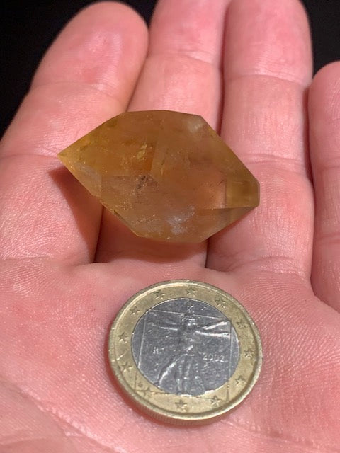Citrine - Pointe polie bi-déterminée - 36 x 25 x 19 mm - 18,2 gr.