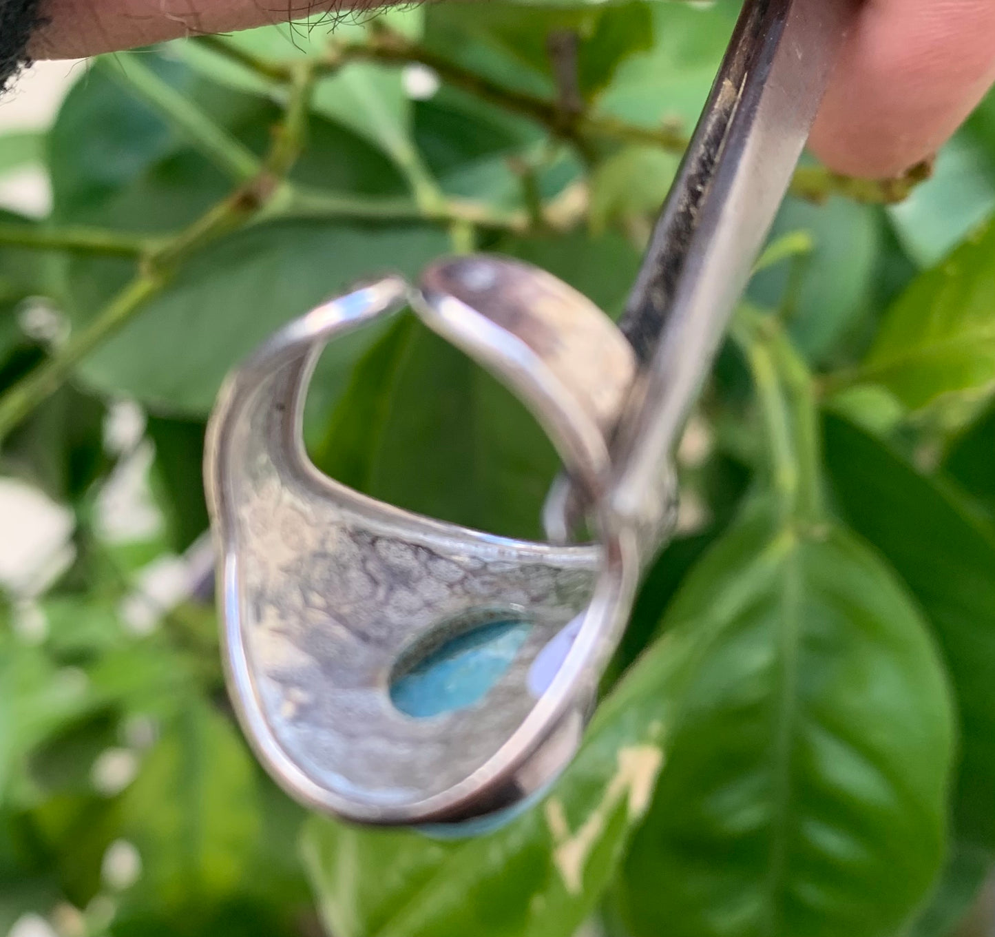 Bague en Larimar, montée Argent 0.925. Superbe pierre au bleu qui rappelle l'océan !