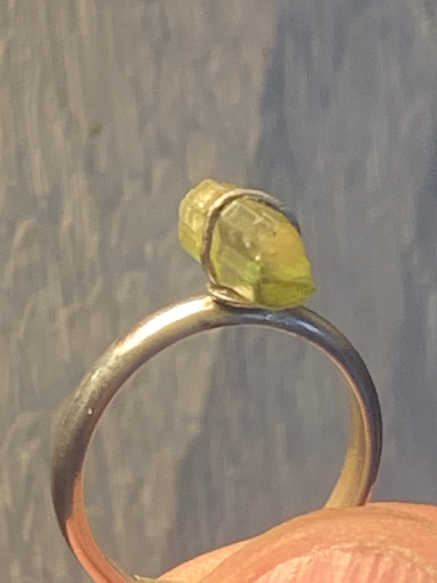 Bague en tourmaline melon d'eau, en Argent 0.925. Superbe pierre brute d'origine Afghane ! Réglable de la taille 53 à 60 Fr.