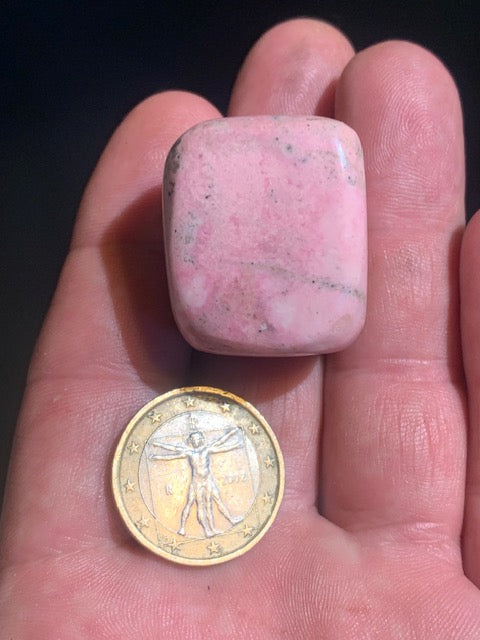 Rhodochrosite, forme libre de 30 x 26 x 24 mm - 49,7 gr.