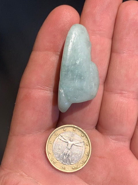 Aigue-marine - Pierre roulée - 43 x 21 x 16 mm - 16,9 gr.