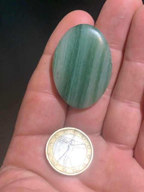 Fluorite ou Fluorine Verte - Galet de massage/ pierre plate - 40 x 30 x 8 mm - 13,5 gr.