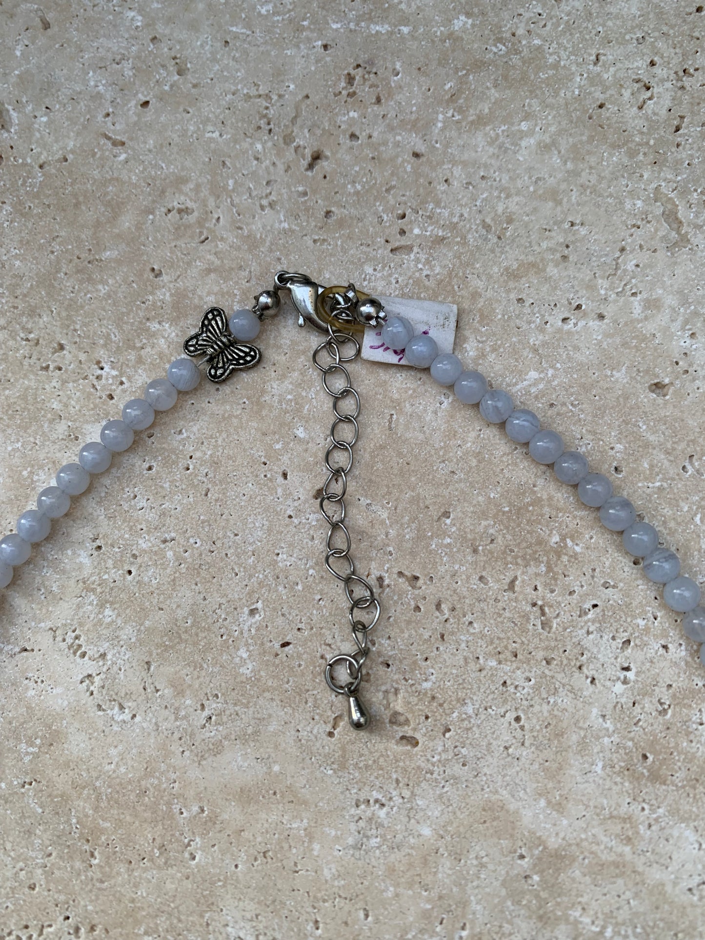 Agate Blue Lace, 'collier/ chute de perle' de 4 à 10 mm de diamètre. 42 cm de long+ 4 cm de rajout !