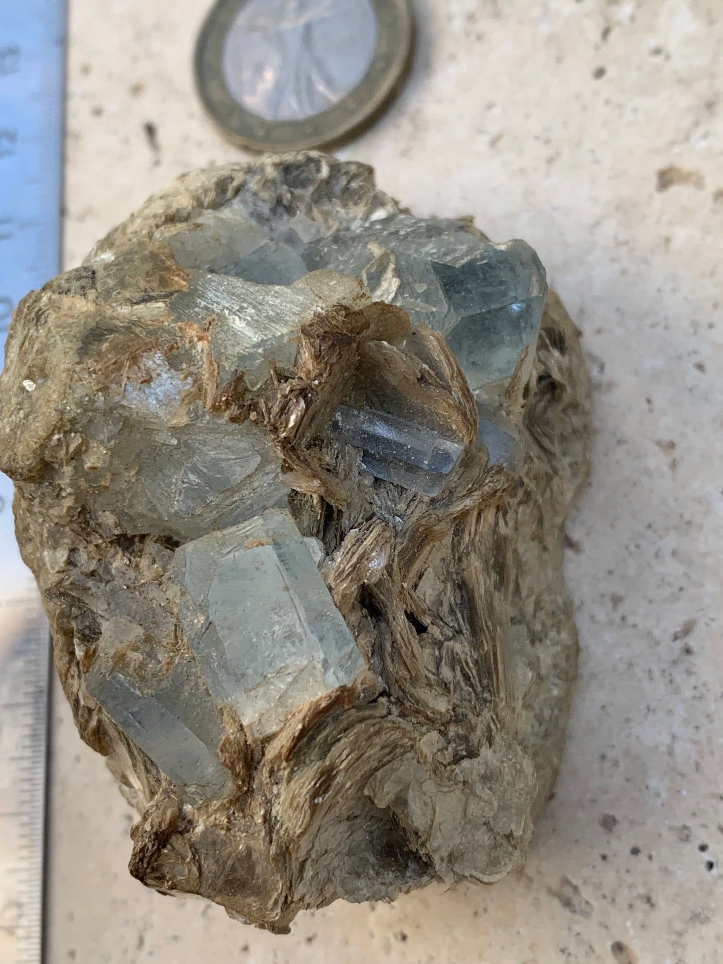 Aquamarine with Muscovite, superb piece of 66x48x43mm - 162.8 grams, 6 magnificent crystals on matrix!
