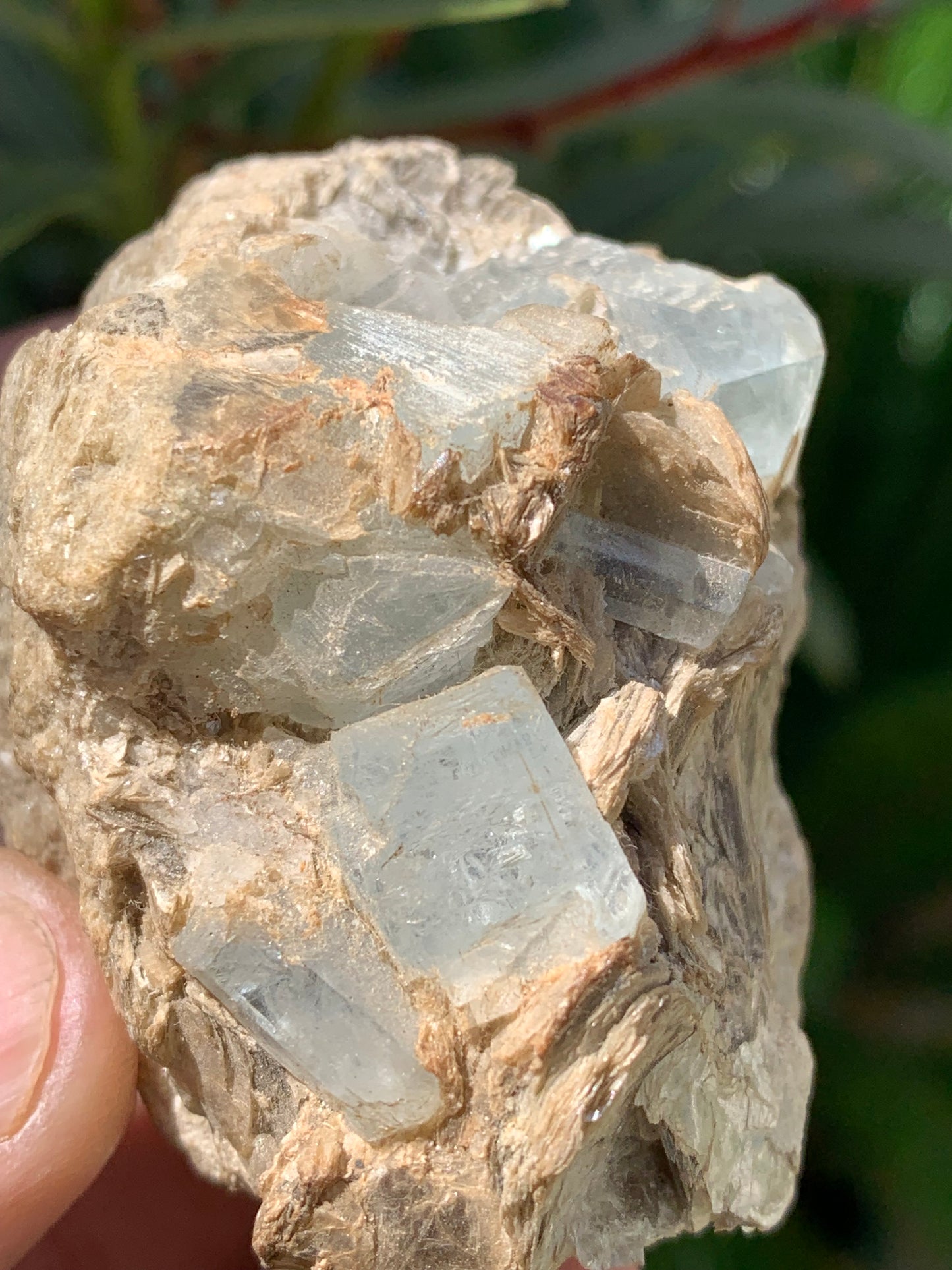 Aquamarine with Muscovite, superb piece of 66x48x43mm - 162.8 grams, 6 magnificent crystals on matrix!