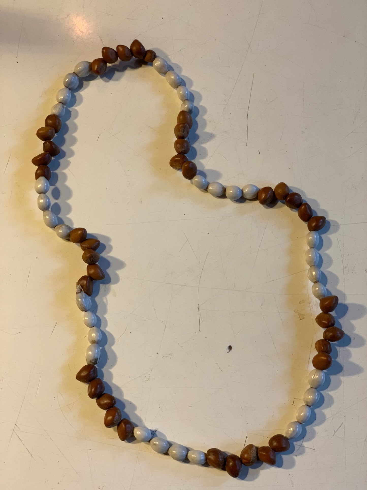 Peruvian necklace made of natural seeds, pearls of ± 8 to 10 mm - Size 60 cm. Superb piece!