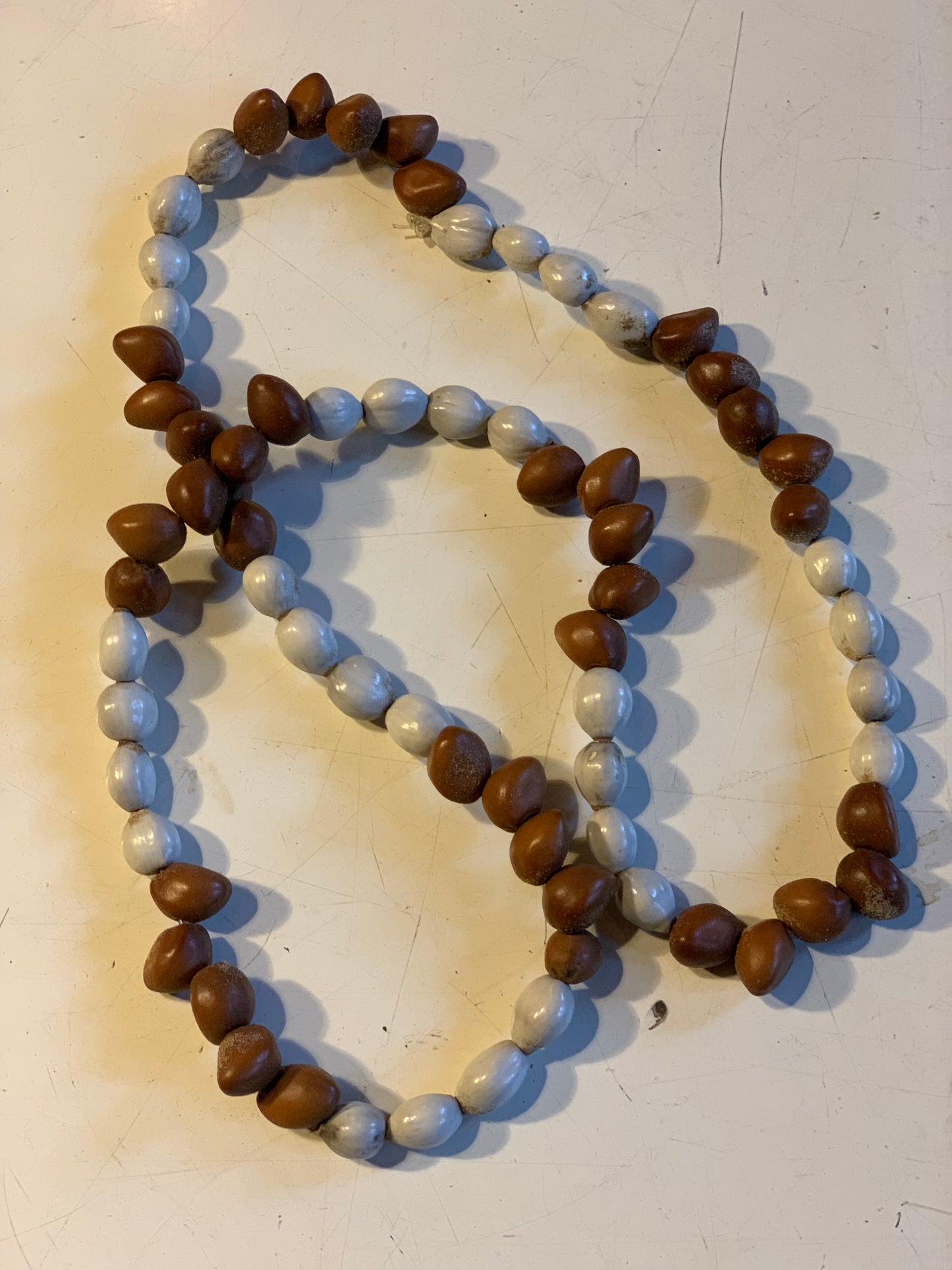 Peruvian necklace made of natural seeds, pearls of ± 8 to 10 mm - Size 60 cm. Superb piece!