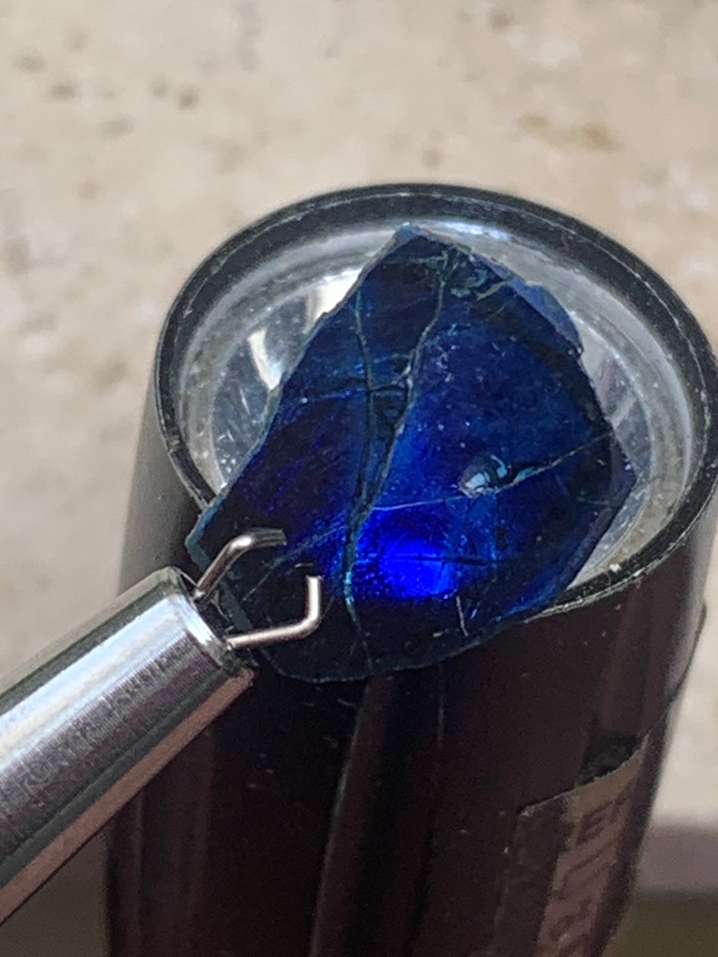 Tourmaline/ Indicolite, de 14mm x11 x 3 environ - 4,5 carats. Parfait en bijouterie, collection ,exposition...