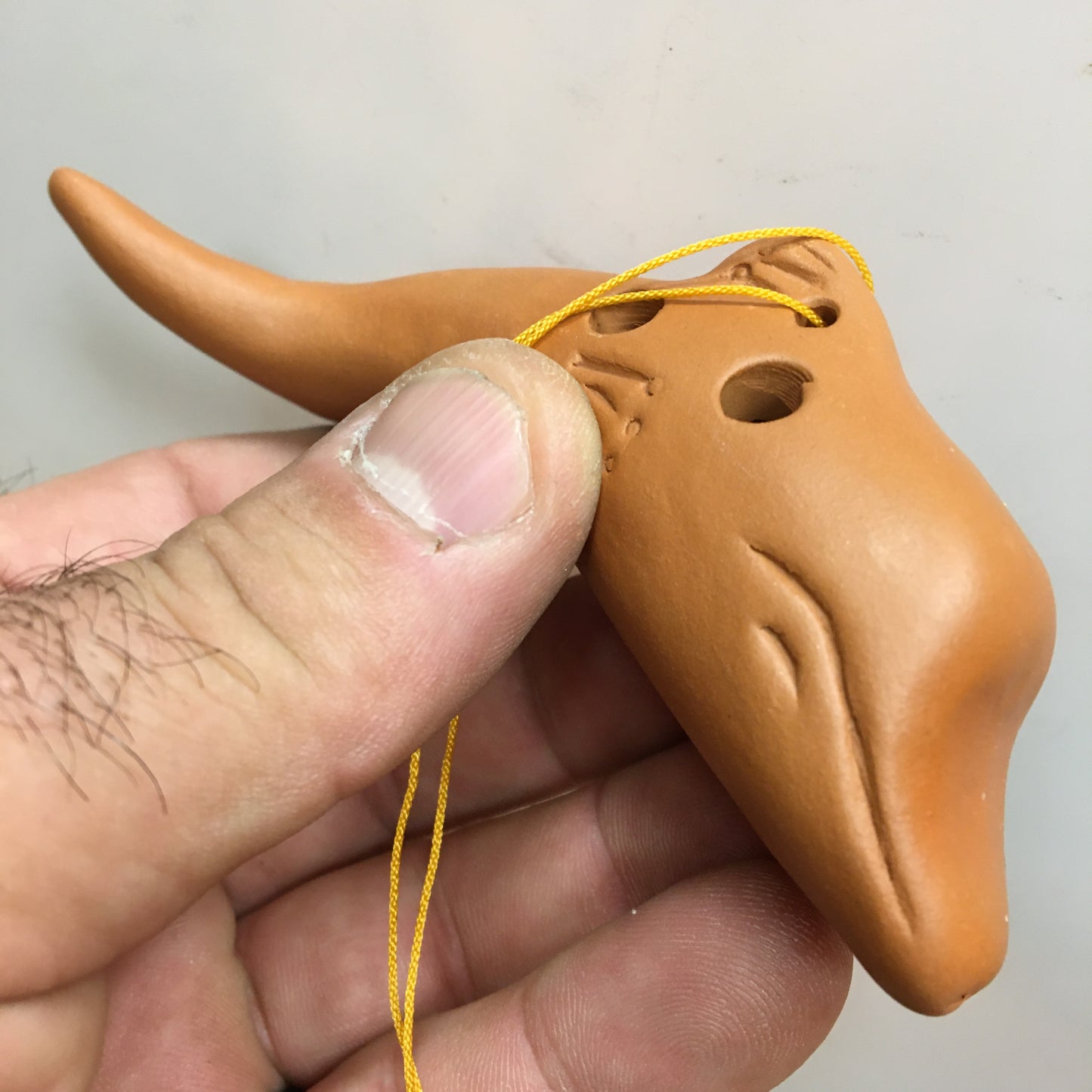 Ocarina en terre cuite, modèles au choix : dauphin, poisson, tortue... Superbes pièces faites au Pérou !