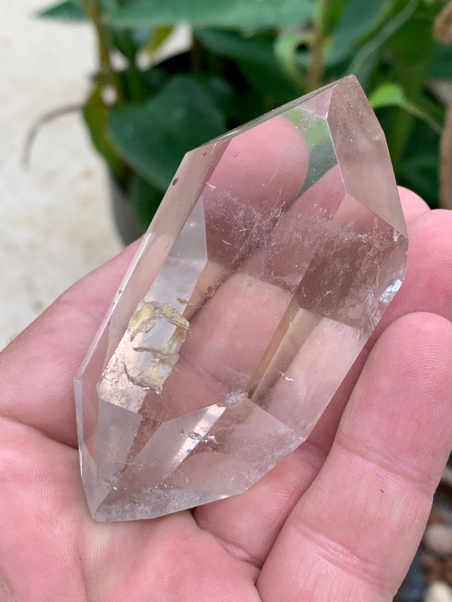 Cristal de roche fumé/ Quartz fumé, pointe bi-déterminée naturelle de 83x43x33 mm - 148,8 gr., très belle qualité, très belle pureté !