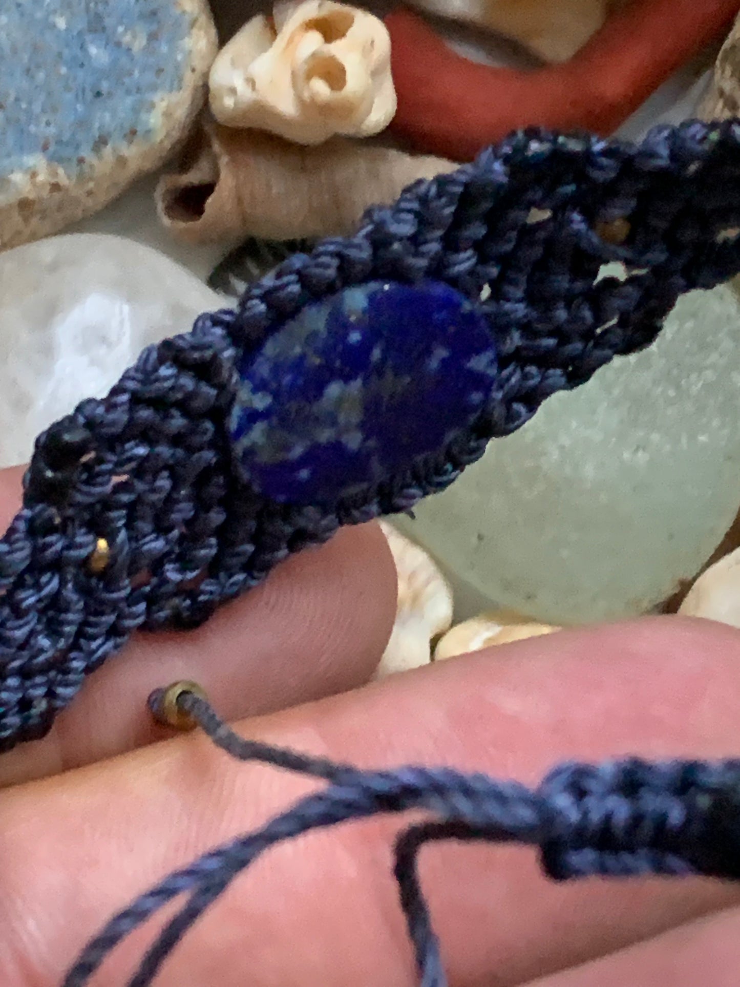 🧵 Bracelet fait main en coton tressé et pierre naturelle en lapis lazuli – Création unique Créatipik