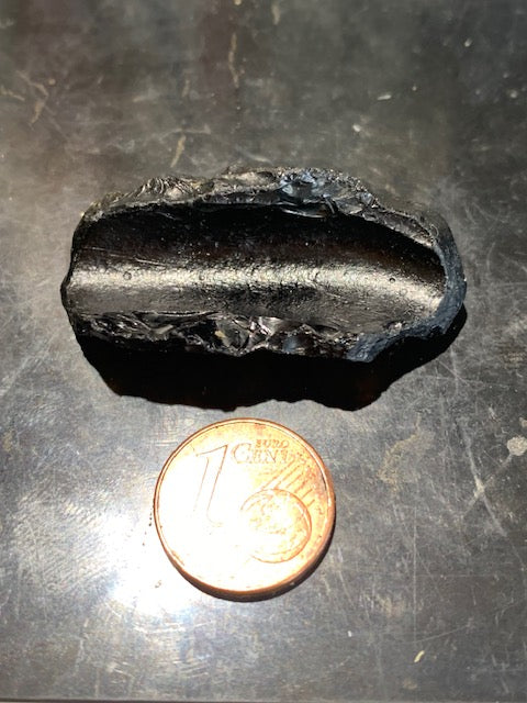 Tectite du Vietnam - 40 x 20 x 13 mm - 7,8 gr. - Famille des météorites