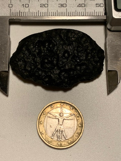 Tectite du Viet-Nam - 50 mm x 32 x 10 - 19 grammes - Fascinant, envoutant, hypnotisant !