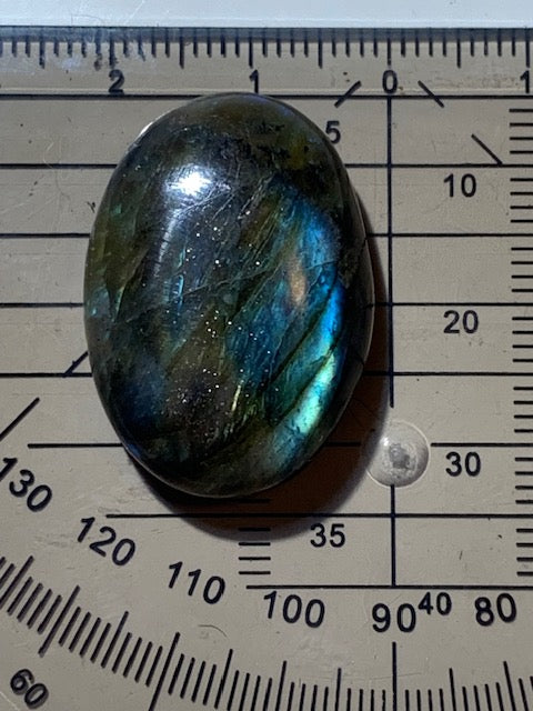 Labradorite, cabochon de forme 'ovale' - ± 29 x 20 x 8 mm - 7,3 gr. - Qualité AA à AAA !