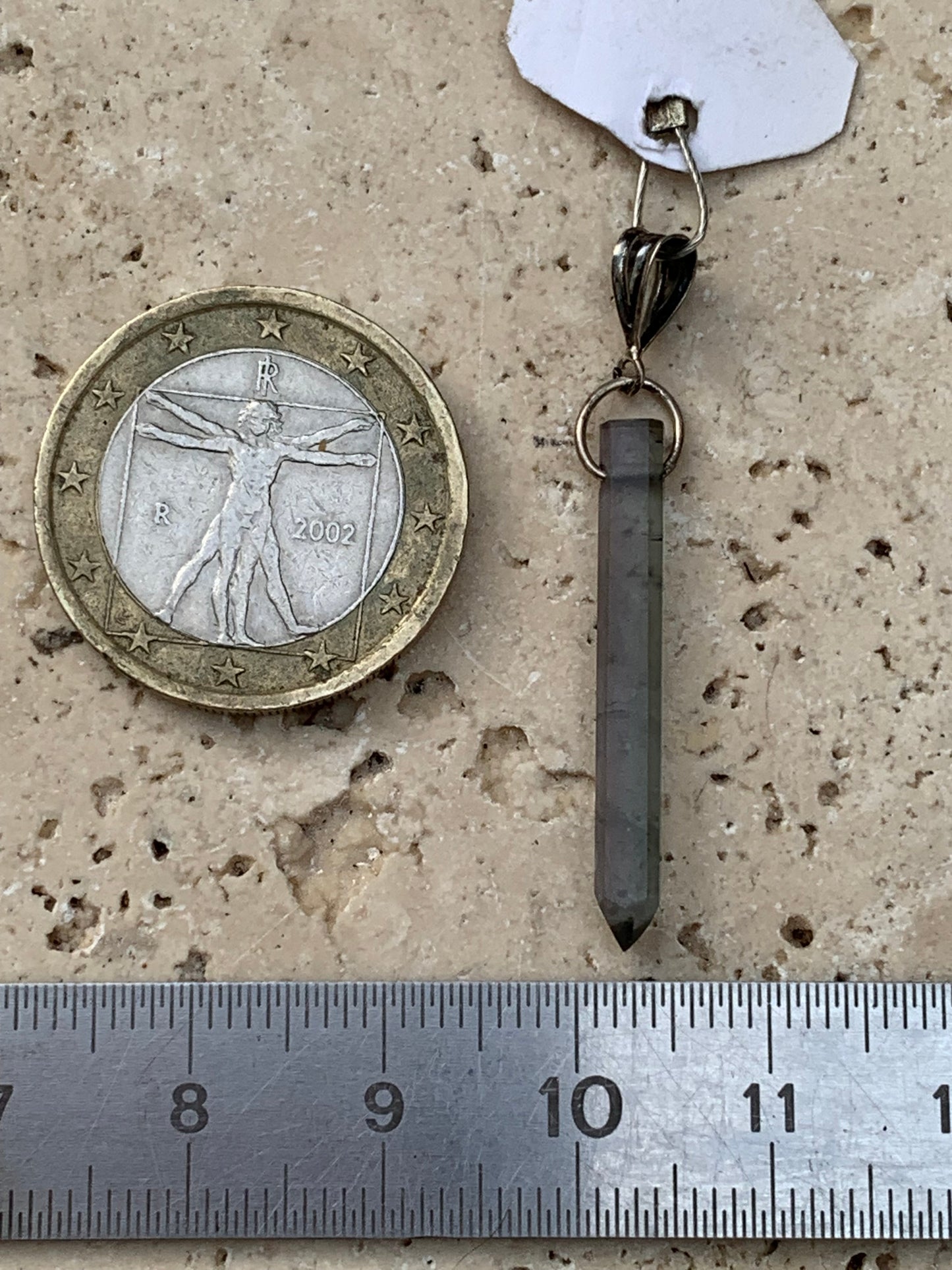 Tourmaline melon d'eau ! Pièce en Argent fait par Gem & Zen de 38mm de hauteur x4 de largeur x4. Vendu avec cordon réglable de couleur noire !