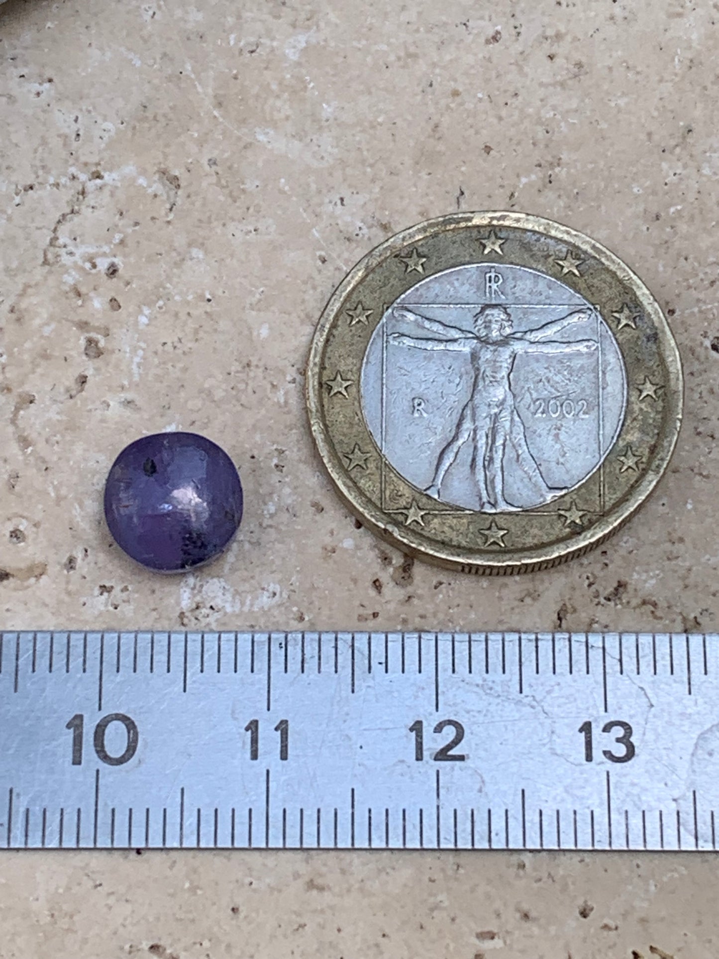 Tanzanite/ Zoïsite bleue, cabochon de 10mm de diamètre x 5 - 3,5 carats. Parfait en bijouterie, collection ,exposition...