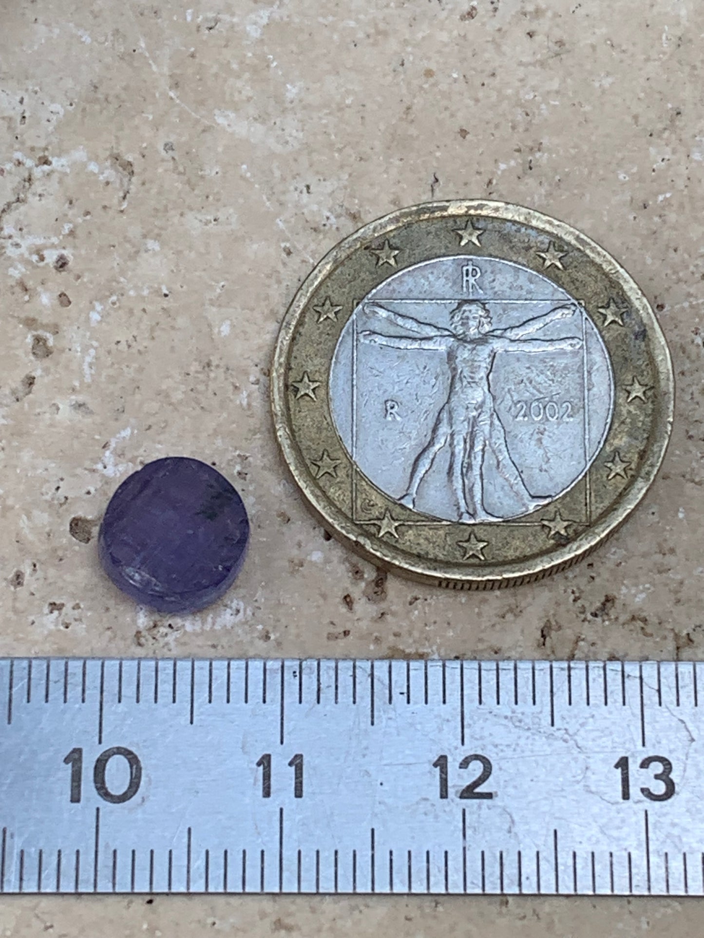 Tanzanite/ Zoïsite bleue, cabochon de 10mm de diamètre x 5 - 3,5 carats. Parfait en bijouterie, collection ,exposition...